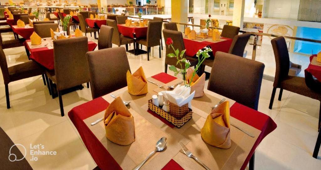 Aries Hotel ニャチャン エクステリア 写真